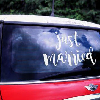 Αυτοκόλλητο αυτοκινήτου "Just married"