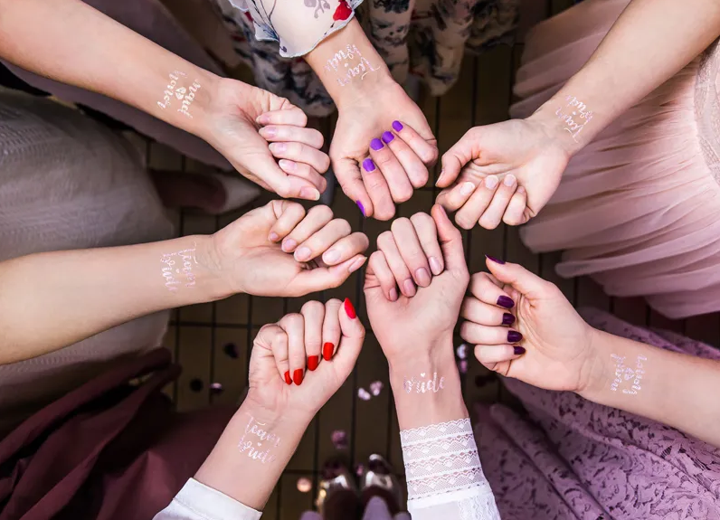 Τατουάζ Bachelorette Rose Gold
